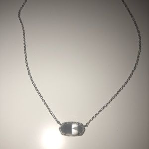 Kendra Scott gray and silver Elisa necklace